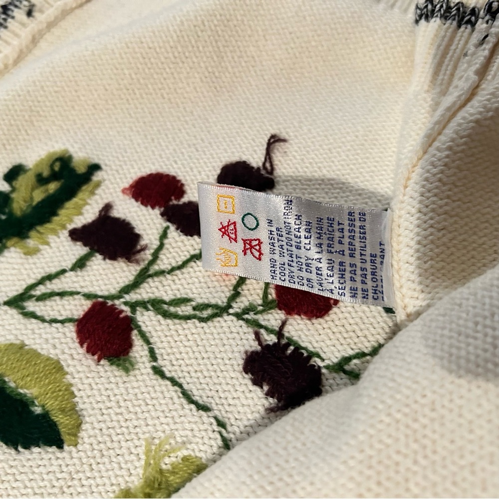 Vintage size large embroidered floral sweater vest grandma core, coastal grandma - Picture 16 of 16